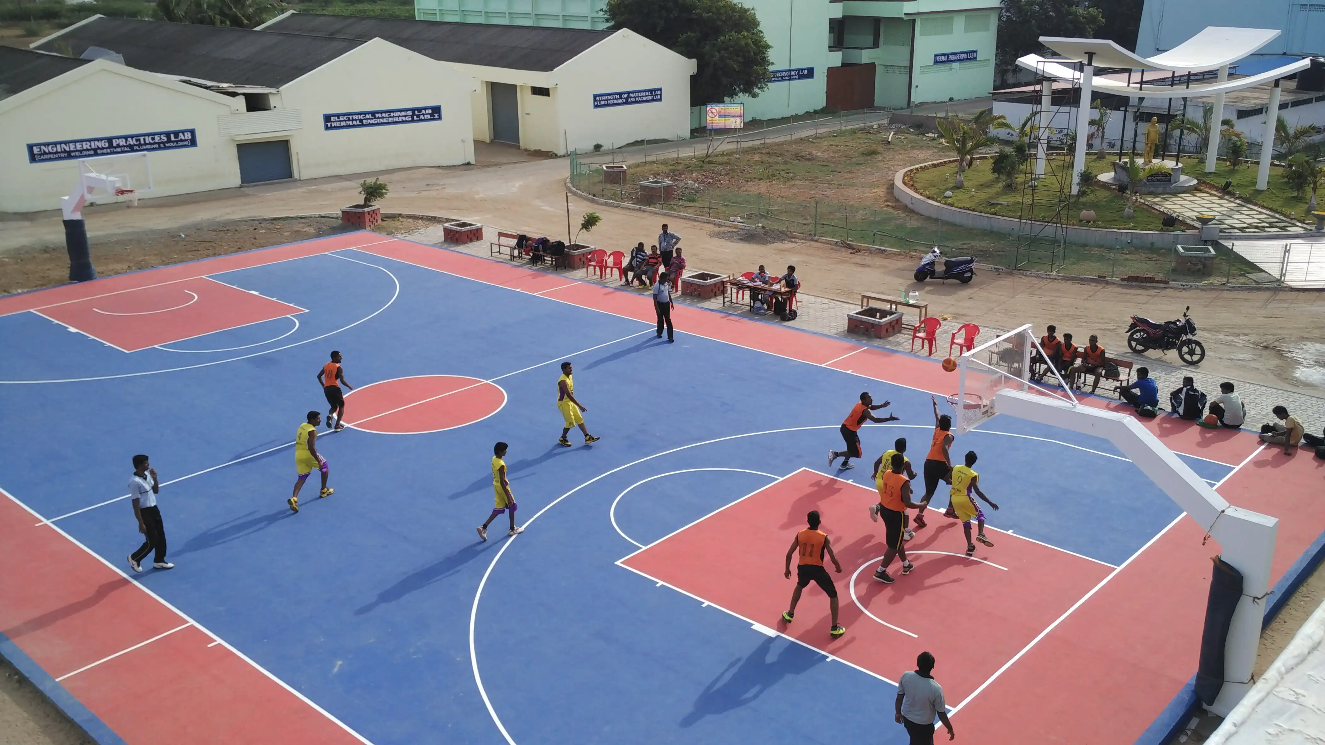 egspec_basketball_court